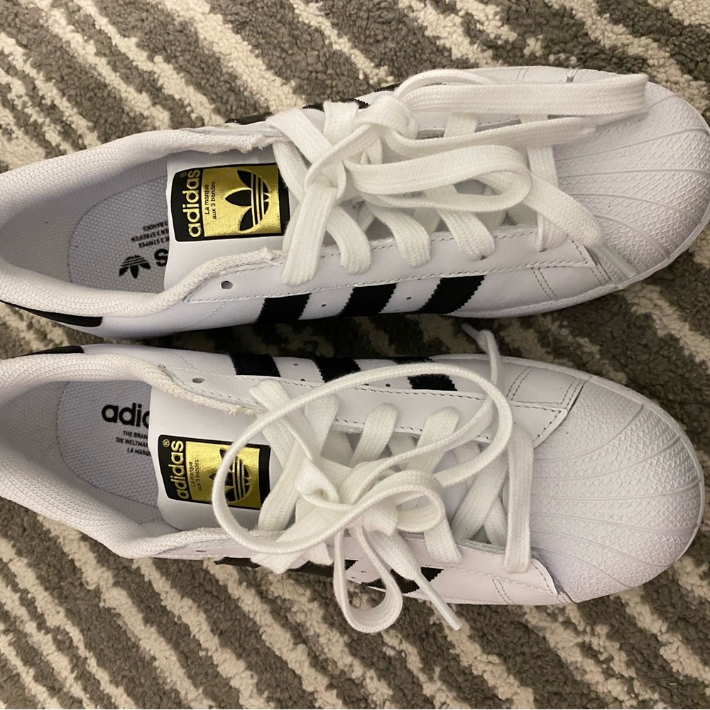 Brand new never wore adidas